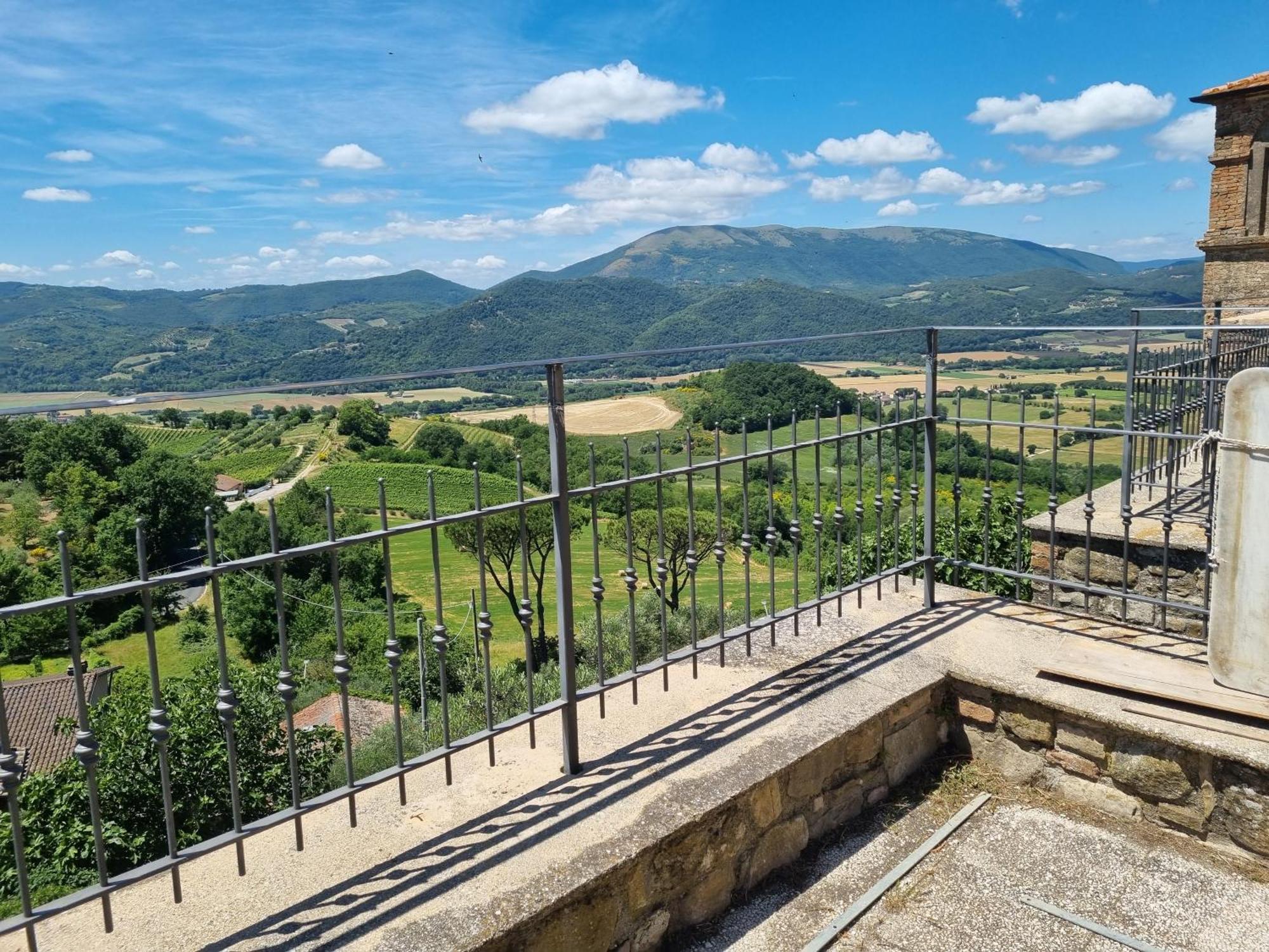Vesionica Holiday House Perugia Civitella Benazzone ภายนอก รูปภาพ